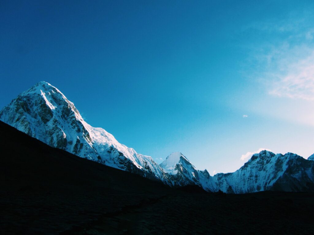 everest trek